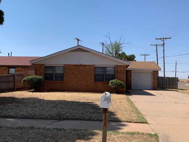 Primary Photo - Corner Lot Home With Unique Floor Plan!