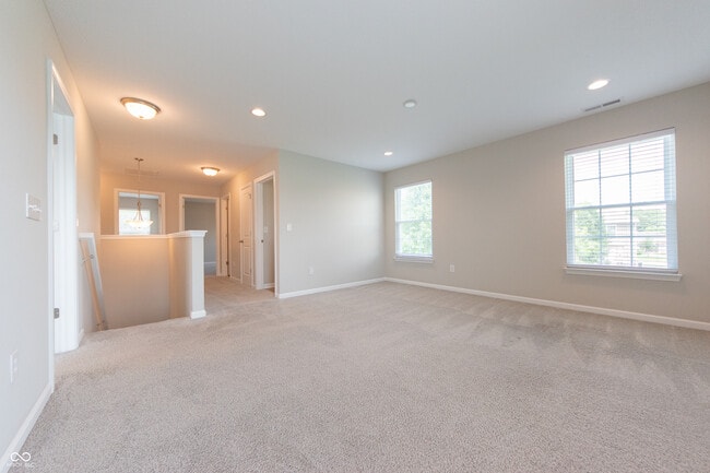 Building Photo - 7042 Pinnacle Dr