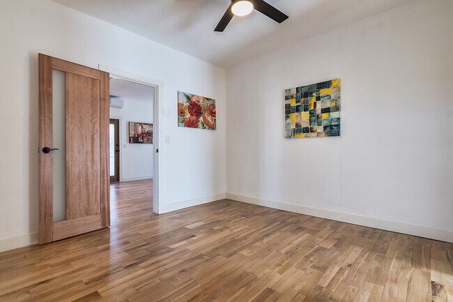 Building Photo - The Fairmount Four