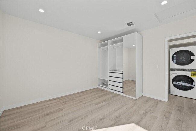 Building Photo - 16828 Los Alimos St