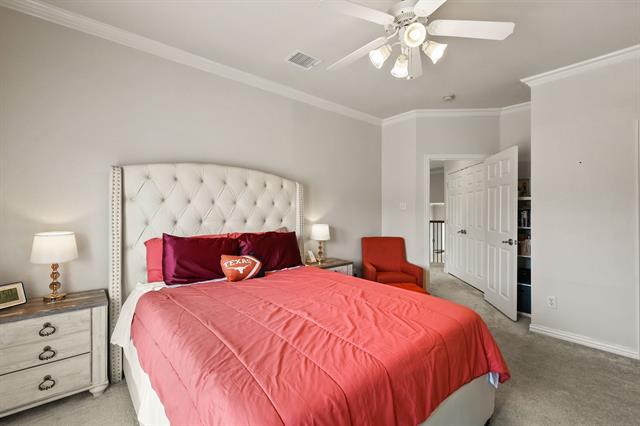 Building Photo - 2615 Corbeau Dr