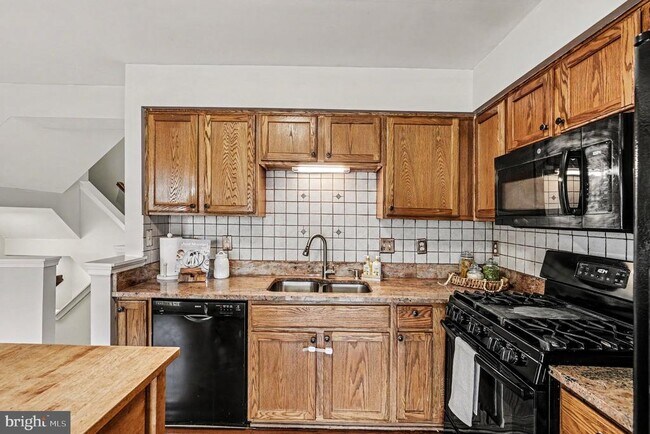 Building Photo - 4524 Papillion Ct