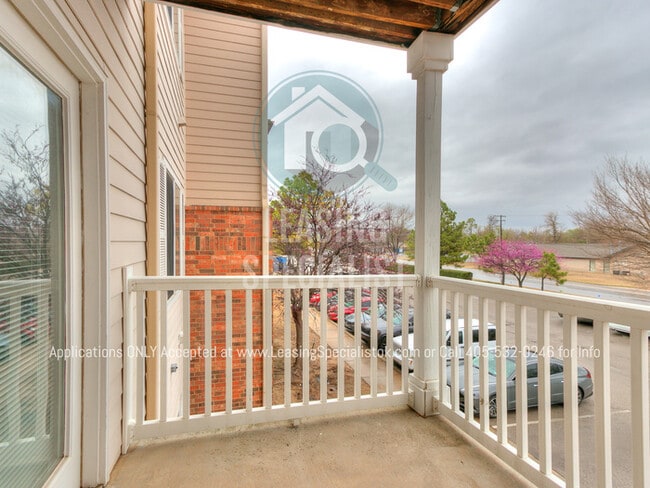 Building Photo - HALF OFF 1ST MONTHS RENT MOVE - IN SPECIAL...