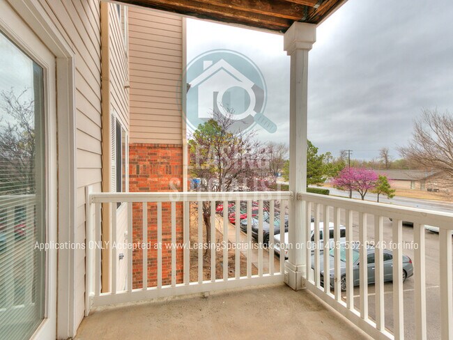 Building Photo - Spacious 4 Bed 4 Bath Furnished Condo at T...