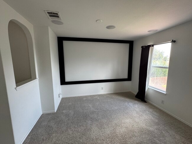 Building Photo - 3618 Wolf Dr