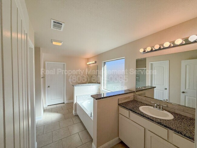 Building Photo - 7115 90th St