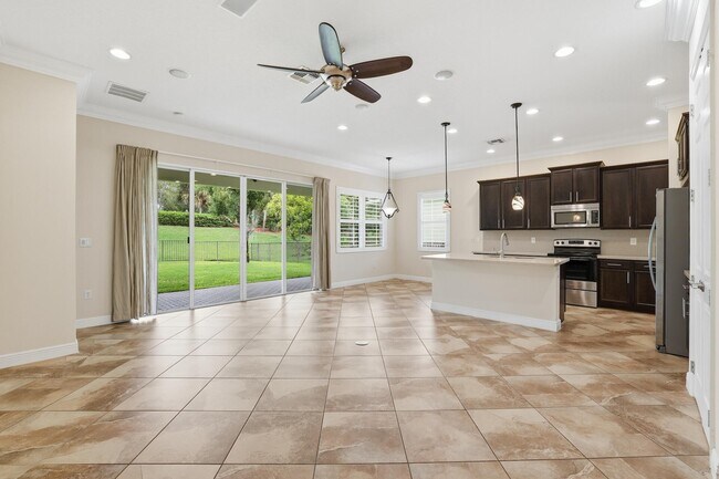 Building Photo - 2106 Belcara Court