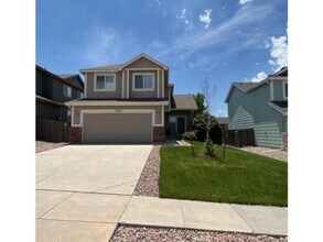 Building Photo - Wonderful two level home with an unfinishe...