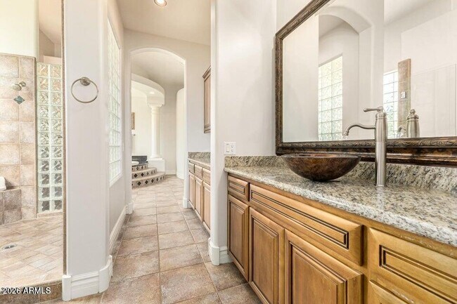 Building Photo - 10919 E Onyx Ct