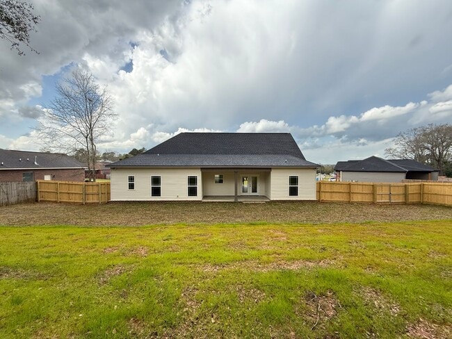 Building Photo - Available February!