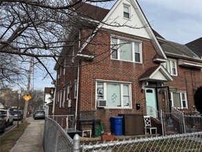 Building Photo - 160-01 84th Rd