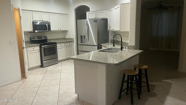 Building Photo - 26162 N 68th Dr
