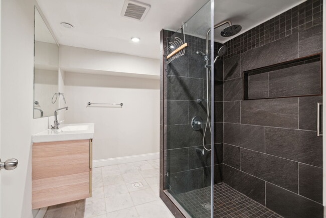 Basement Full Bathroom - 100 Rennard Ter