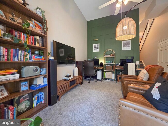 Building Photo - 5303 Arapaho Ln