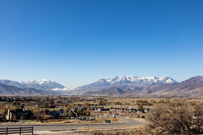 Building Photo - Recently Built Heber City Rental – Bright,...