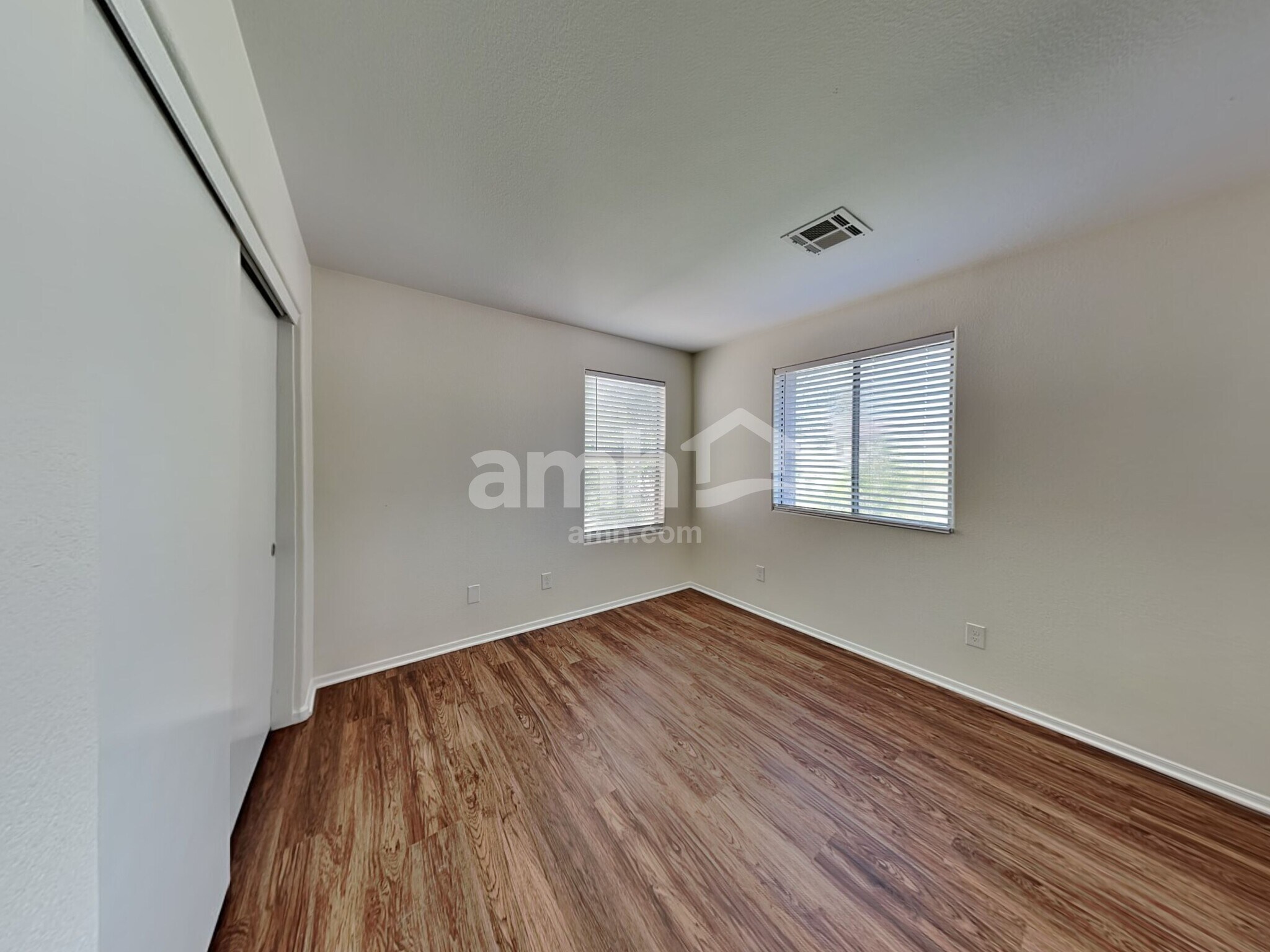 Building Photo - 17182 N 184th Dr
