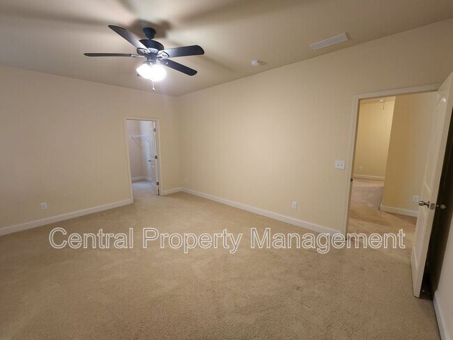 Building Photo - 265 Meadow Blossom Way