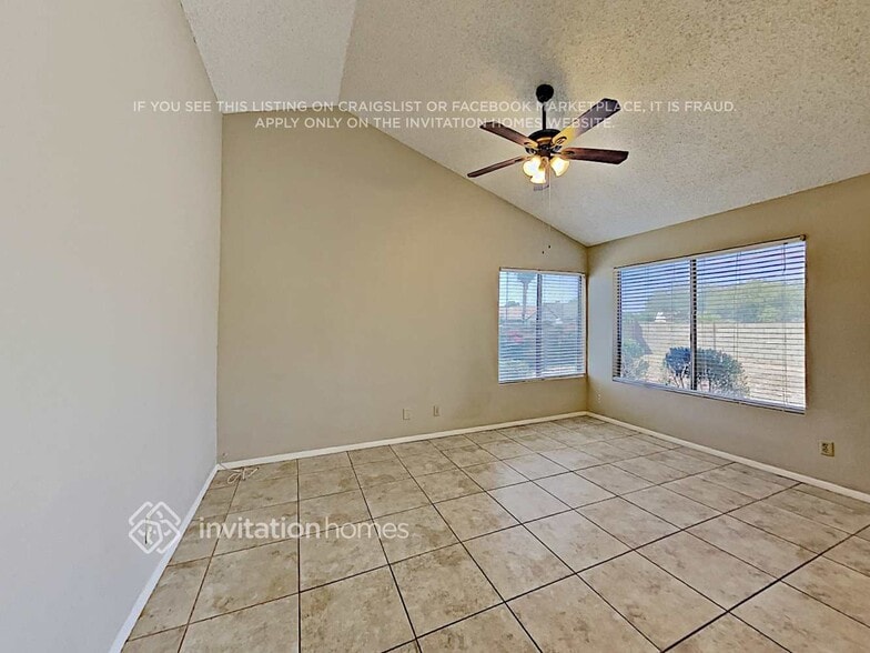 Building Photo - 13020 N 55th Dr
