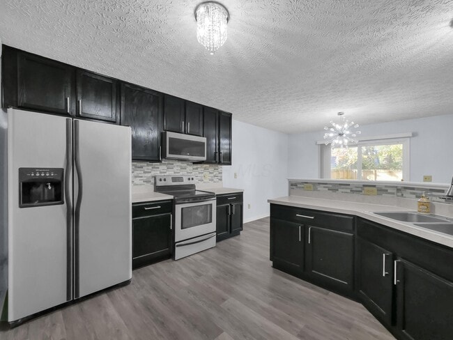 Building Photo - 2662 Northwold Rd