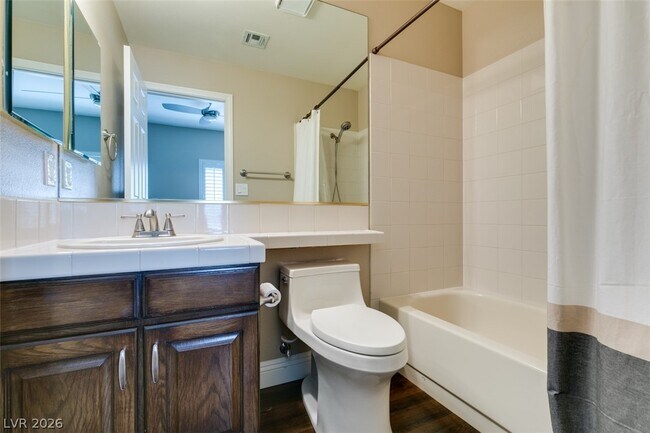 Building Photo - 54 Grossinger Ct