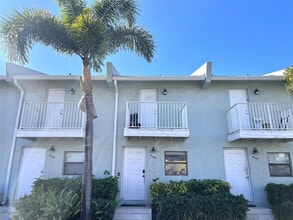 Building Photo - 4145 NE 21st Terrace