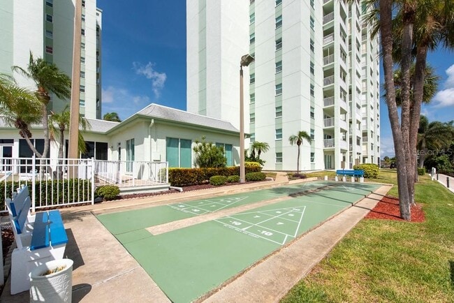 Building Photo - 400 64th Ave