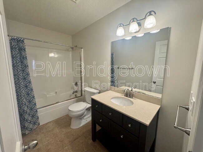 Building Photo - 11814 SW Dickinson Ct