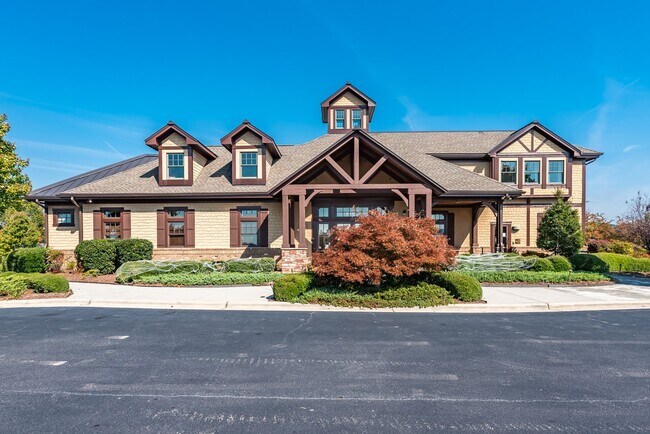 Building Photo - Beautiful 3-Bed, 2.5 Bath Townhome Available on 8/15!