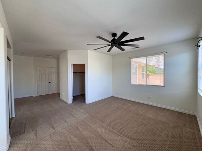 Building Photo - 4 Bedroom Menifee home available now for l...