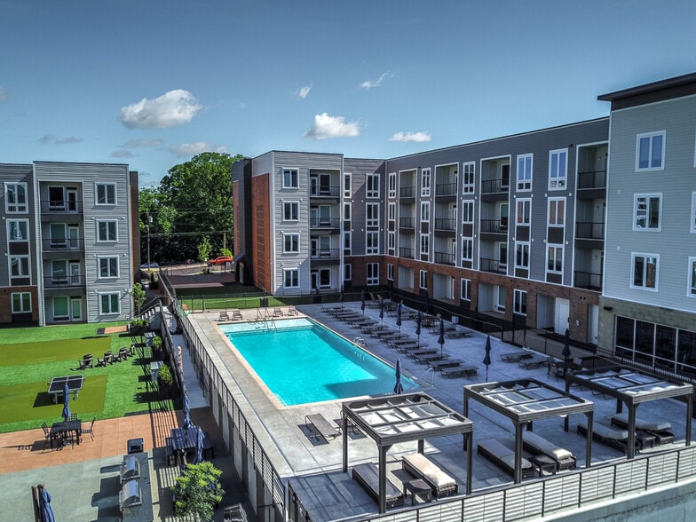 Primary Photo - One41 Wellington Apartments