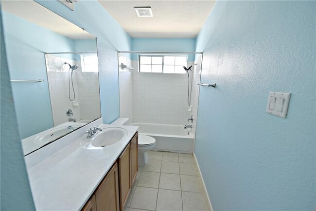 Building Photo - 16316 Castletroy Dr