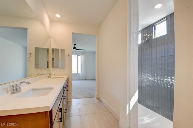 Building Photo - 10936 Baressa Meadow Ave