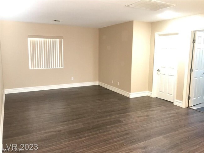 Building Photo - 9746 Kampsville Ave