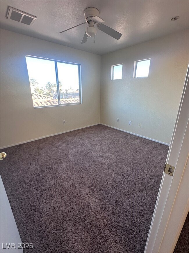 Building Photo - 7732 Donald Nelson Ave