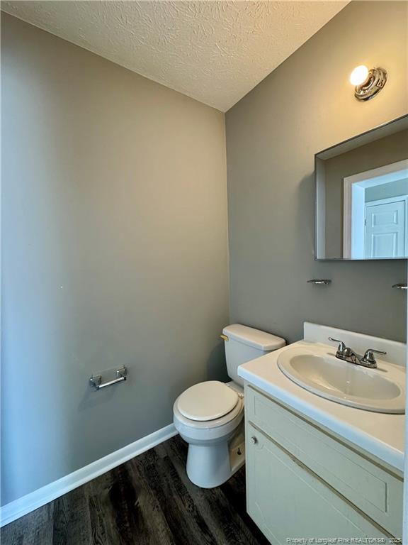 Building Photo - 1222 Kienast Dr