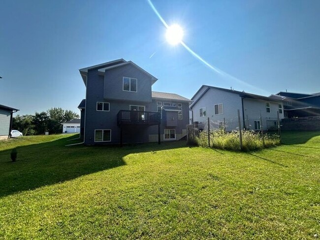 Building Photo - $2,550 | 4 Bedroom, 3.5 Bathroom House | C...