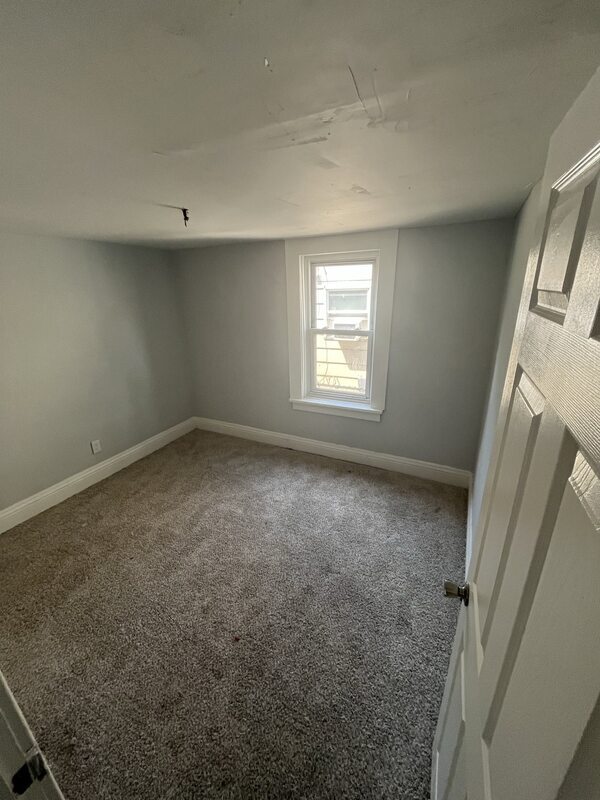 Building Photo - 1365 Rutledge St