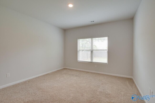 Building Photo - 145 Branton Ct
