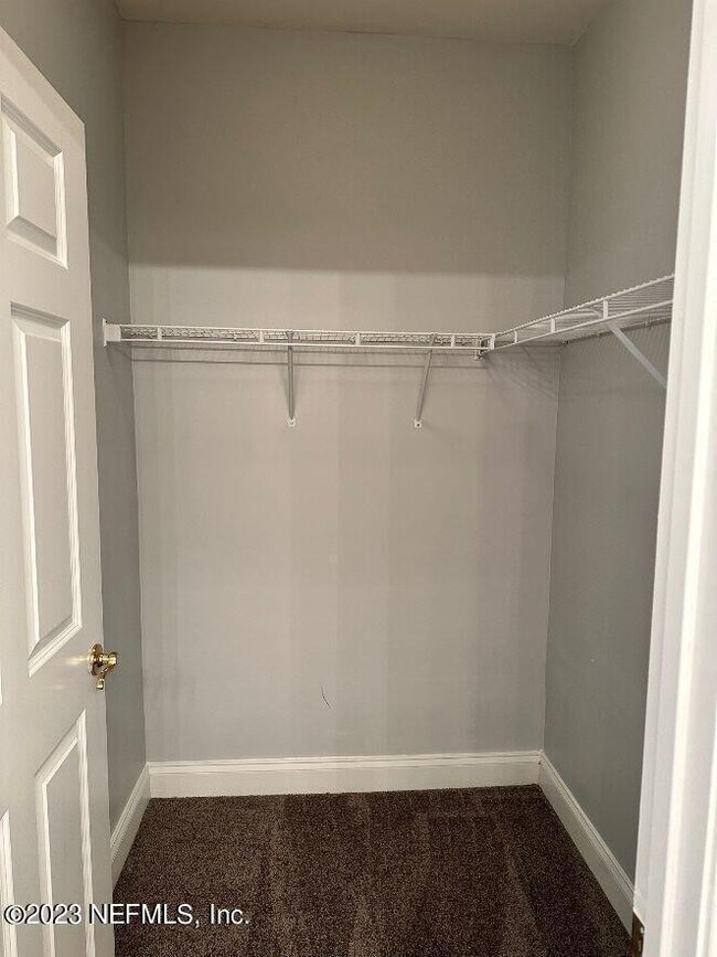 Building Photo - 155 Legendary Dr