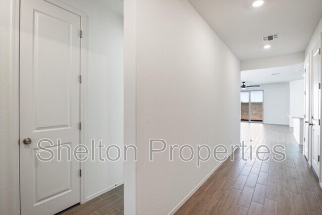 Building Photo - 12362 W Belmont Ave.