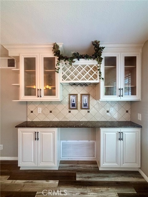 Building Photo - 5 Falcon Crest Ln