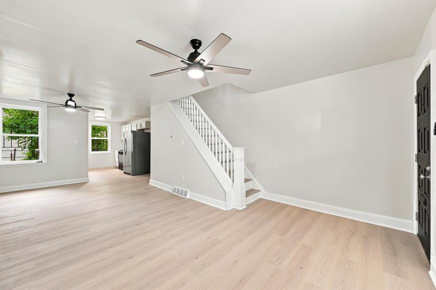 Building Photo - 3435 Fairmount Ave