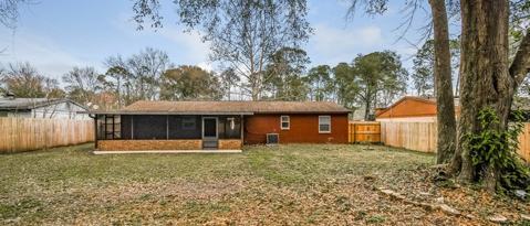 Building Photo - 1692 Mary Beth Dr