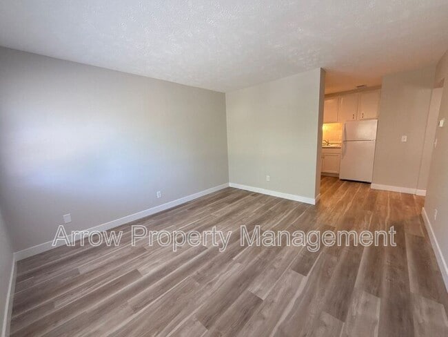 Building Photo - 2206 K St