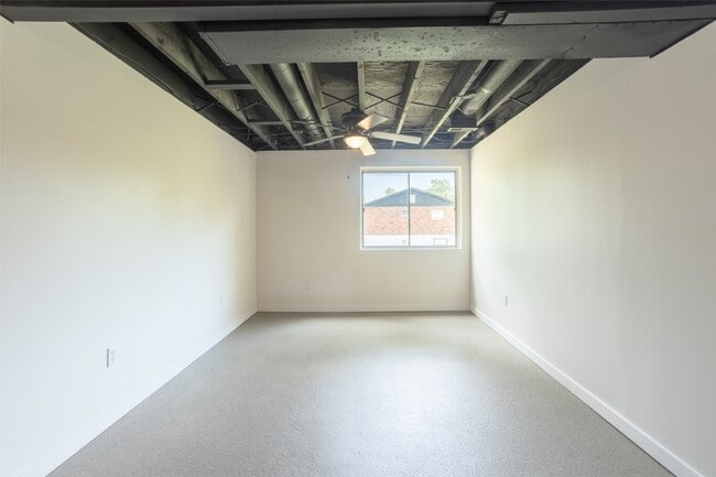 Building Photo - 4144 Jeffco Blvd