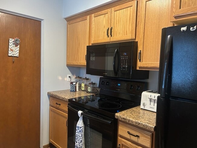 Building Photo - 1320/1322 Future Street