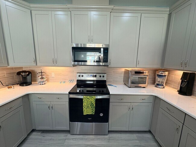 Building Photo - Welcome to Margaritaville 55 + Community