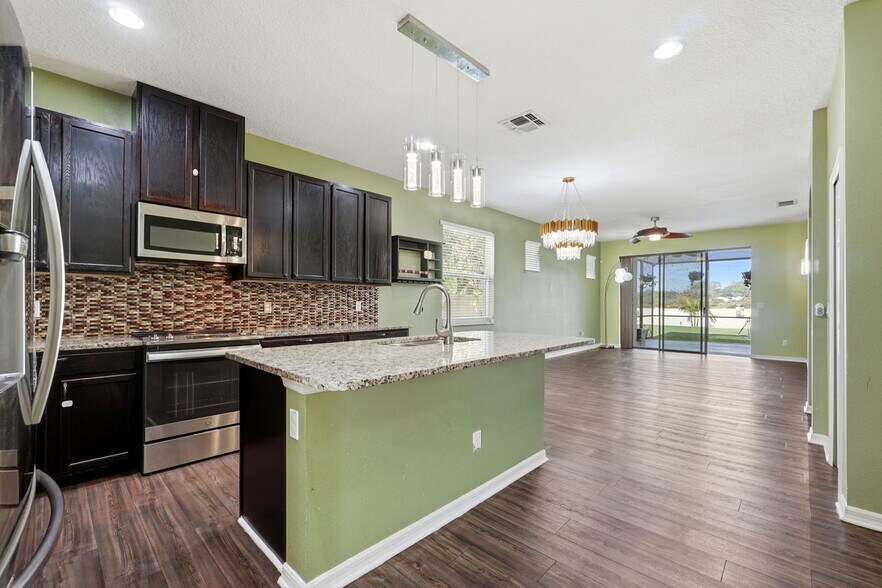 Building Photo - 1497 Pine Marsh Loop