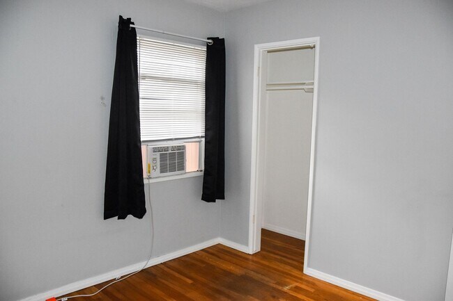 Building Photo - Steps to Chapman College