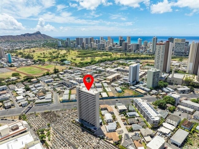 Building Photo - 2630 Kapiolani Blvd